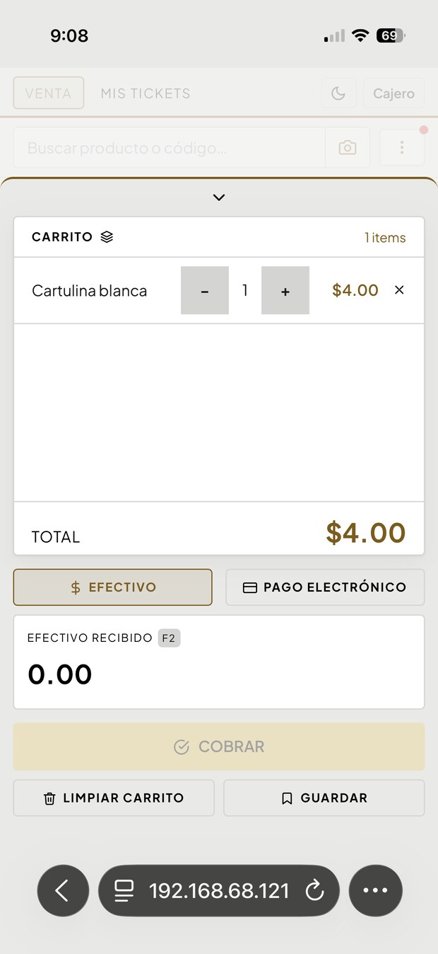 La pantalla de cobro de MiCaja en un celular, con el total y el efectivo recibido
